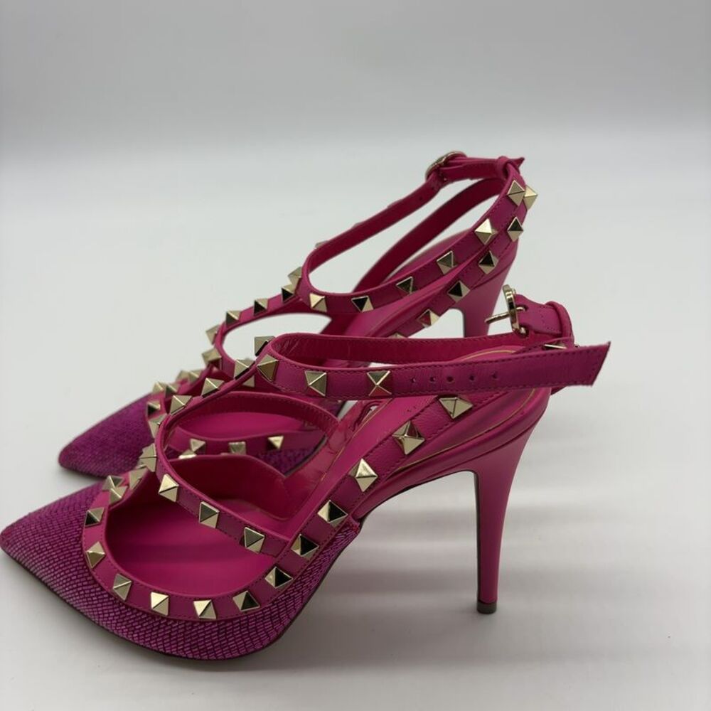 Valentino Garavani Beaded Heels - Picture 2 of 7